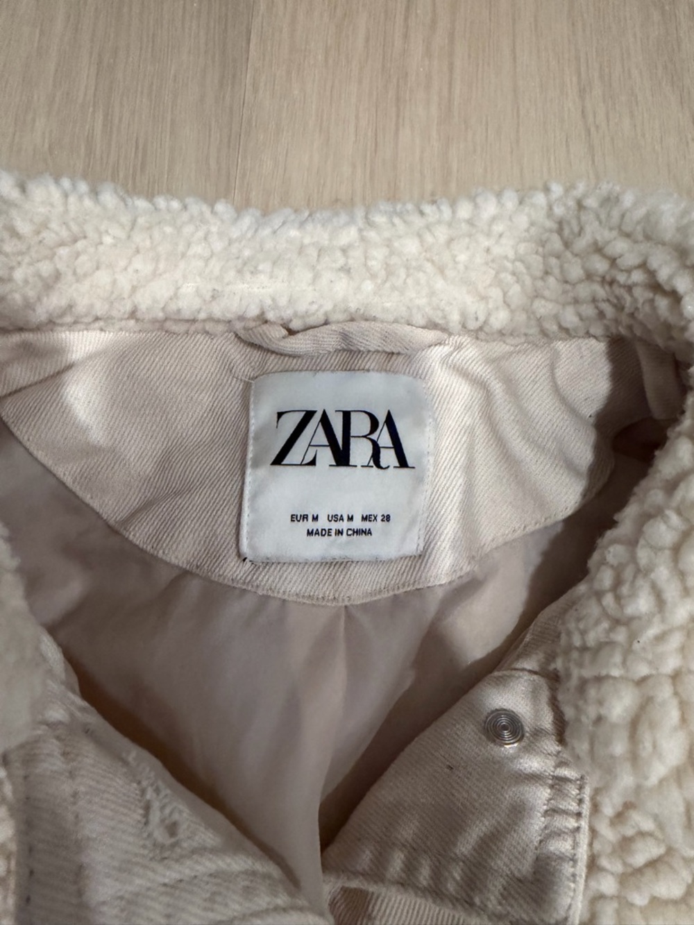 ZARA Cream Sherpa Denim-Style Jacket - Picture 3 of 4